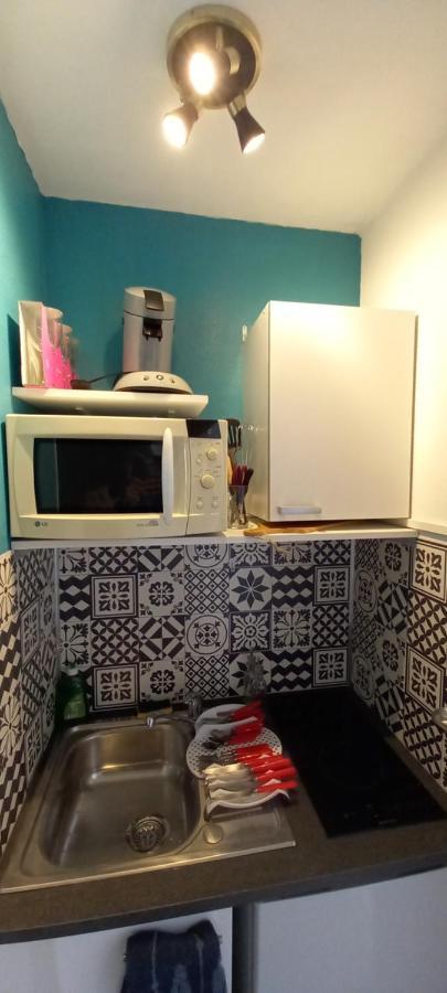 Le Zen -Studio Tout Equipe- Wifi Fibre- Centre Ville Avec Parking Tarbes Bagian luar foto